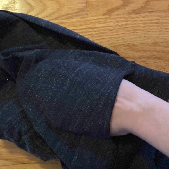 LuluLemon 28” Lab Varsa Leggings - Picture 4 of 6